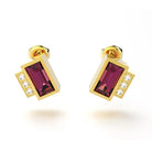 boucles d'oreilles art déco  pour femme en or jaune rhodolite entouré diamants