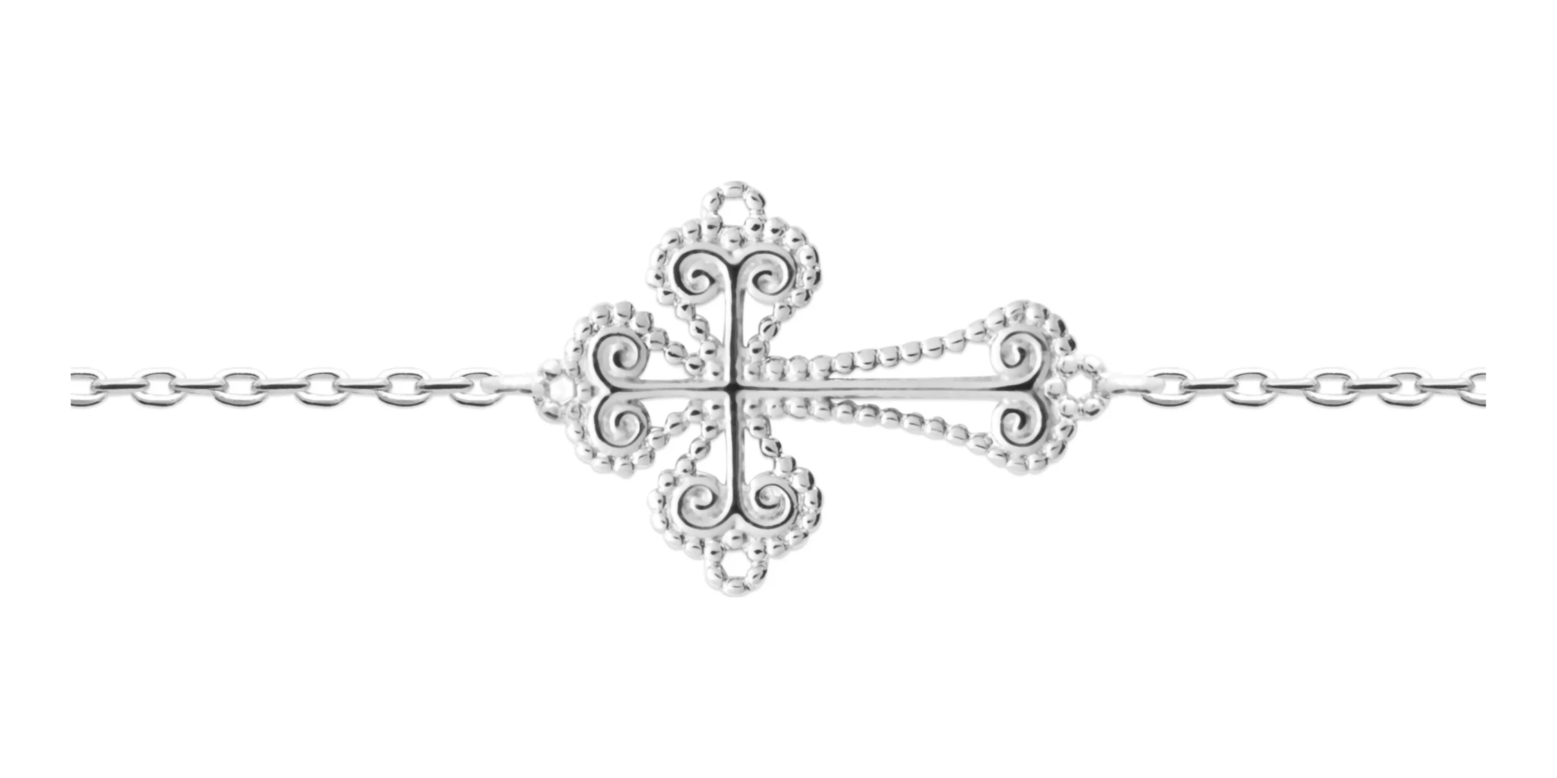 Bracelet chaîne fine à croix filigranée en argent rhodié en détail