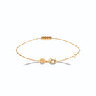 Bracelet chaîne fine barrette ciselée perlée en plaqué or