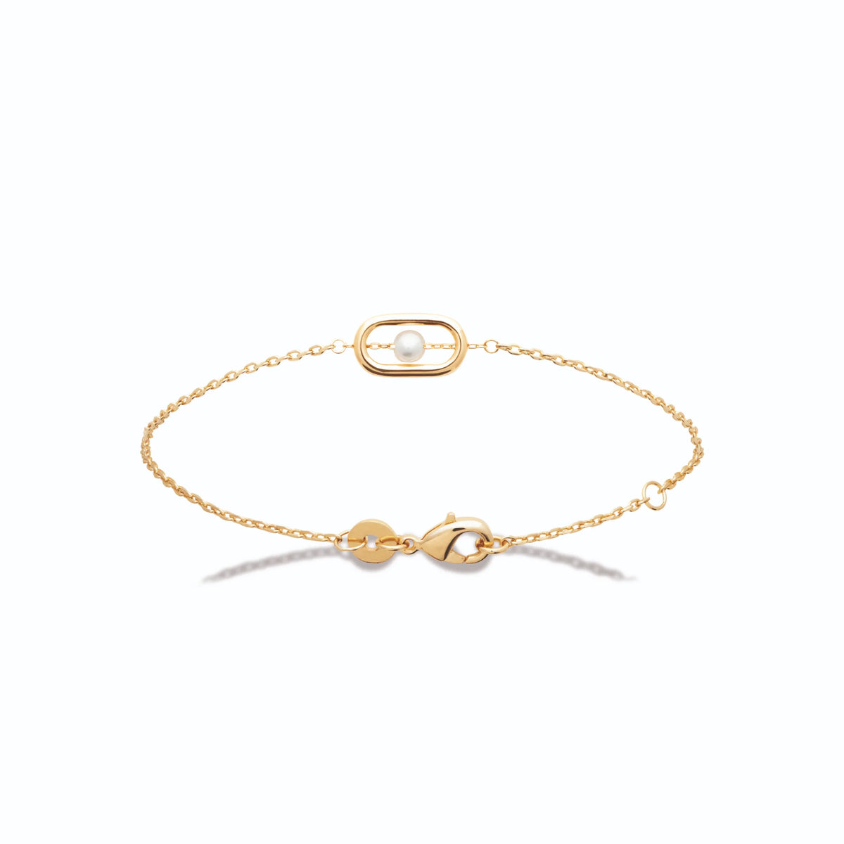Bracelet chaîne fine cadre ovale et perle de culture en plaqué or