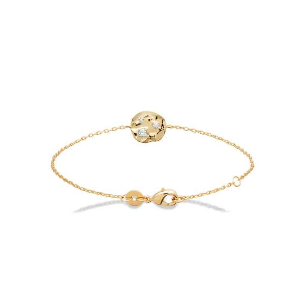 Bracelet chaîne fine médaillon martelé et zircons en plaqué or