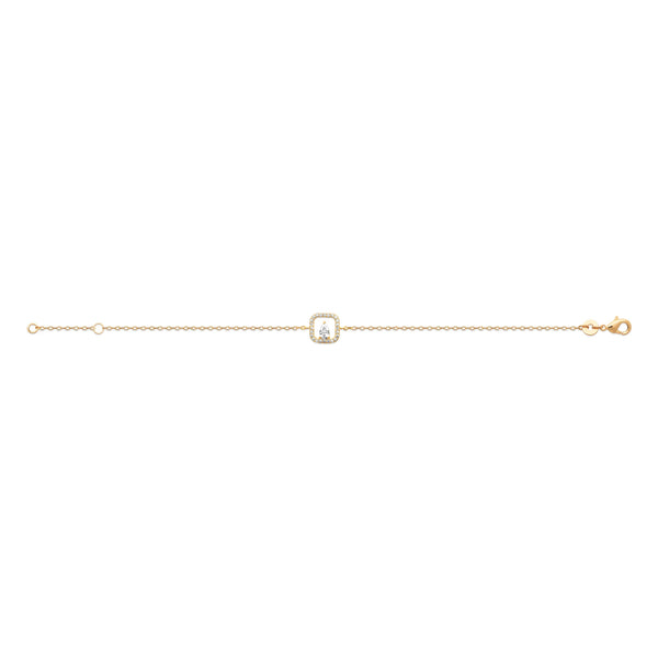 Bracelet chaîne fine motif carré serti de zircons en plaqué or, autre vue