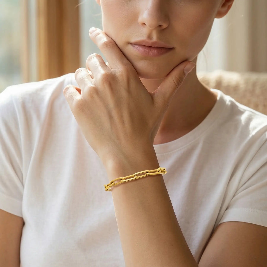 Bracelet maillons allongés en acier PVD doré, vue de face