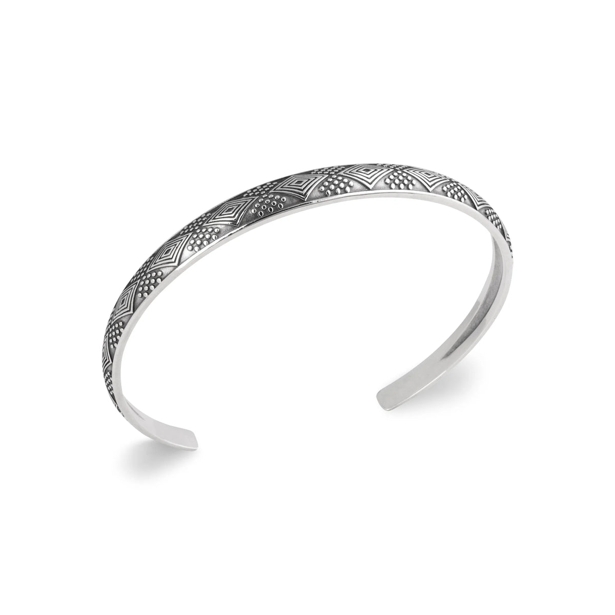 Bracelet jonc ouvert fin à motifs gravés en argent 925