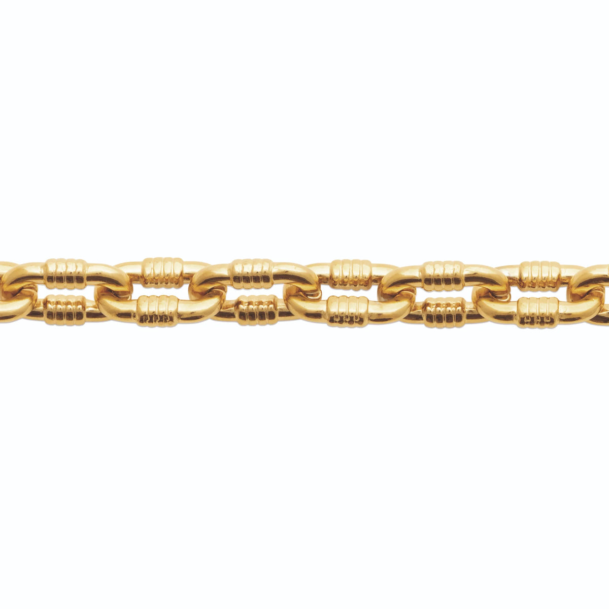 Bracelet maillons rectangulaires striés en acier PVD doré