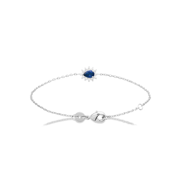 Bracelet pierre bleu nuit taille poire et halo de zircons en argent 925, vue d’ensemble sur fond blanc