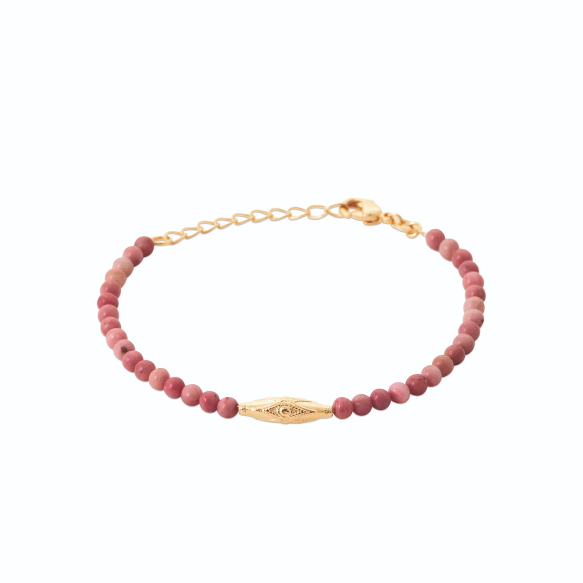 Bracelet rang de perles de pierres roses et navette ciselée en plaqué or