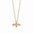 Collier abeille aux ailes ajourées en plaqué or