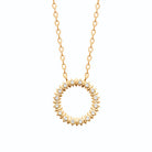 Collier cercle couronne de zircons et pointes de métal en plaqué or