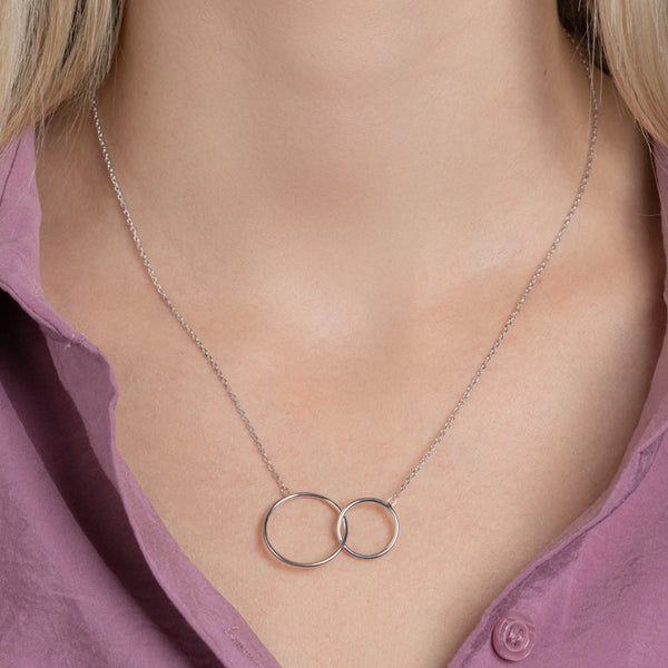 Collier deux anneaux entrelacés en argent 925 rhodié 45 cm, autre vue