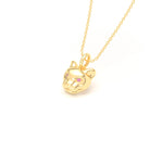 Collier Féline en Or Jaune 18k et Pierres Précieuses Saphir rose Pendentif avec chaîne