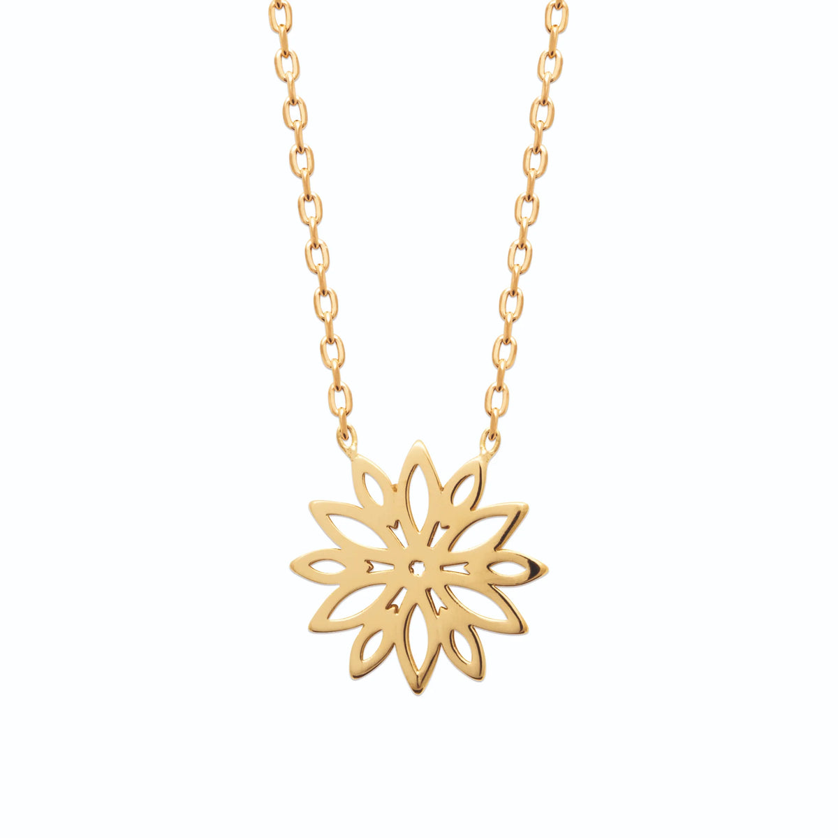 Collier fleur ajourée façon marguerite en plaqué or