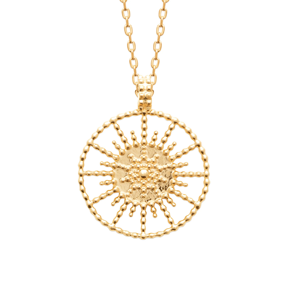 Collier médaille soleil ajourée aux rayons perlés en plaqué or