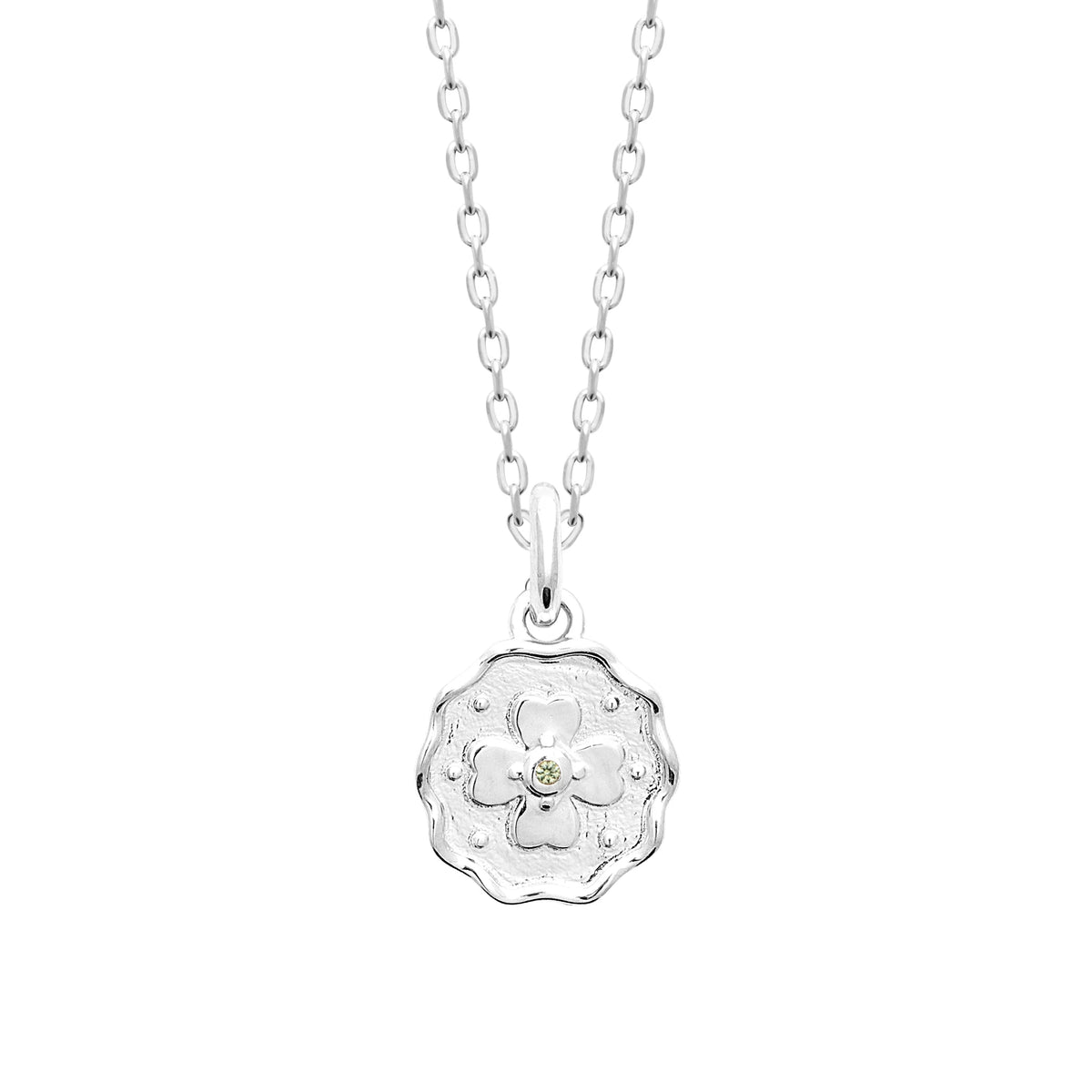 Vue d’ensemble du collier médaille trèfle en argent 925 et de sa chaîne