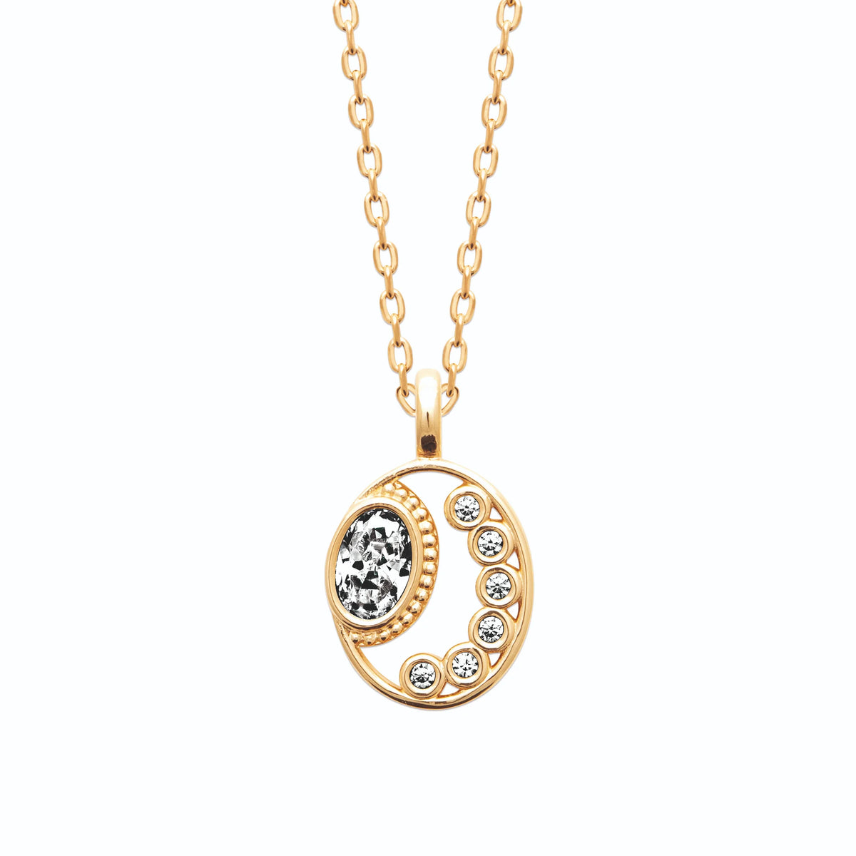 Collier médaillon croissant de lune et zircons en plaqué or