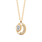 Collier médaillon croissant de lune et zircons en plaqué or