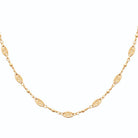 Collier médaillons filigranés en plaqué or 45 cm, autre vue portée