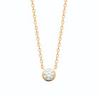 Collier pendentif rond zircon serti clos en plaqué or