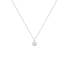 Collier pendentif zircon rond et halo de zircons en argent 925, vue d’ensemble