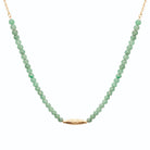 Collier rang de perles d’aventurine verte et olive ciselée en plaqué or
