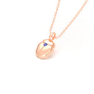 Collier Scarabée en or rose 18 carats, pierre précieuse au choix Saphir bleu Pendentif avec chaîne