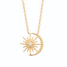 Collier soleil et croissant de lune avec zircon en plaqué or